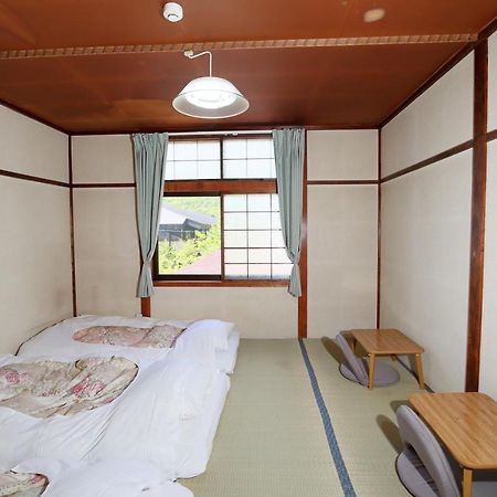 Guest House Shikotsu Kamui Τσιτόσε Εξωτερικό φωτογραφία